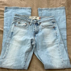 Levi’s Low Flare 519 Junior Jean’s size 0 Short